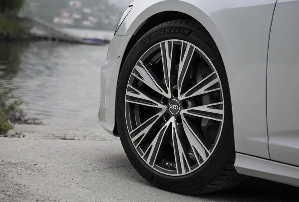 Buy from Davies Car Sales with confidence